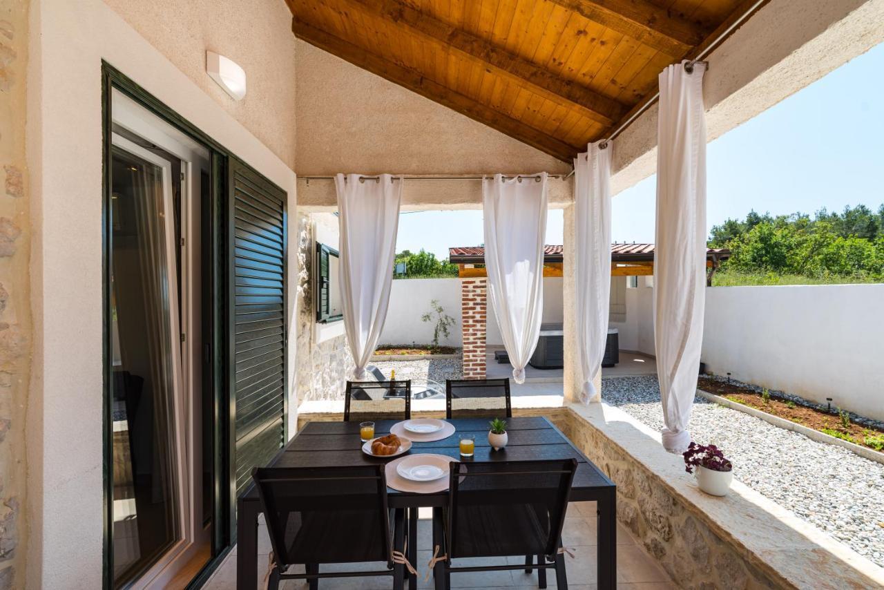 Holiday Home Figurica Novigrad  Exterior photo