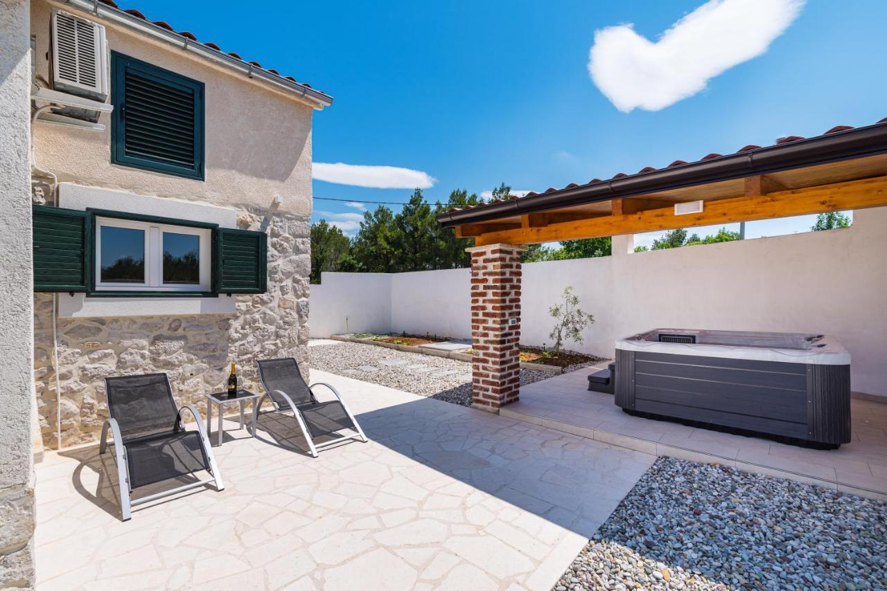 Holiday Home Figurica Novigrad  Exterior photo