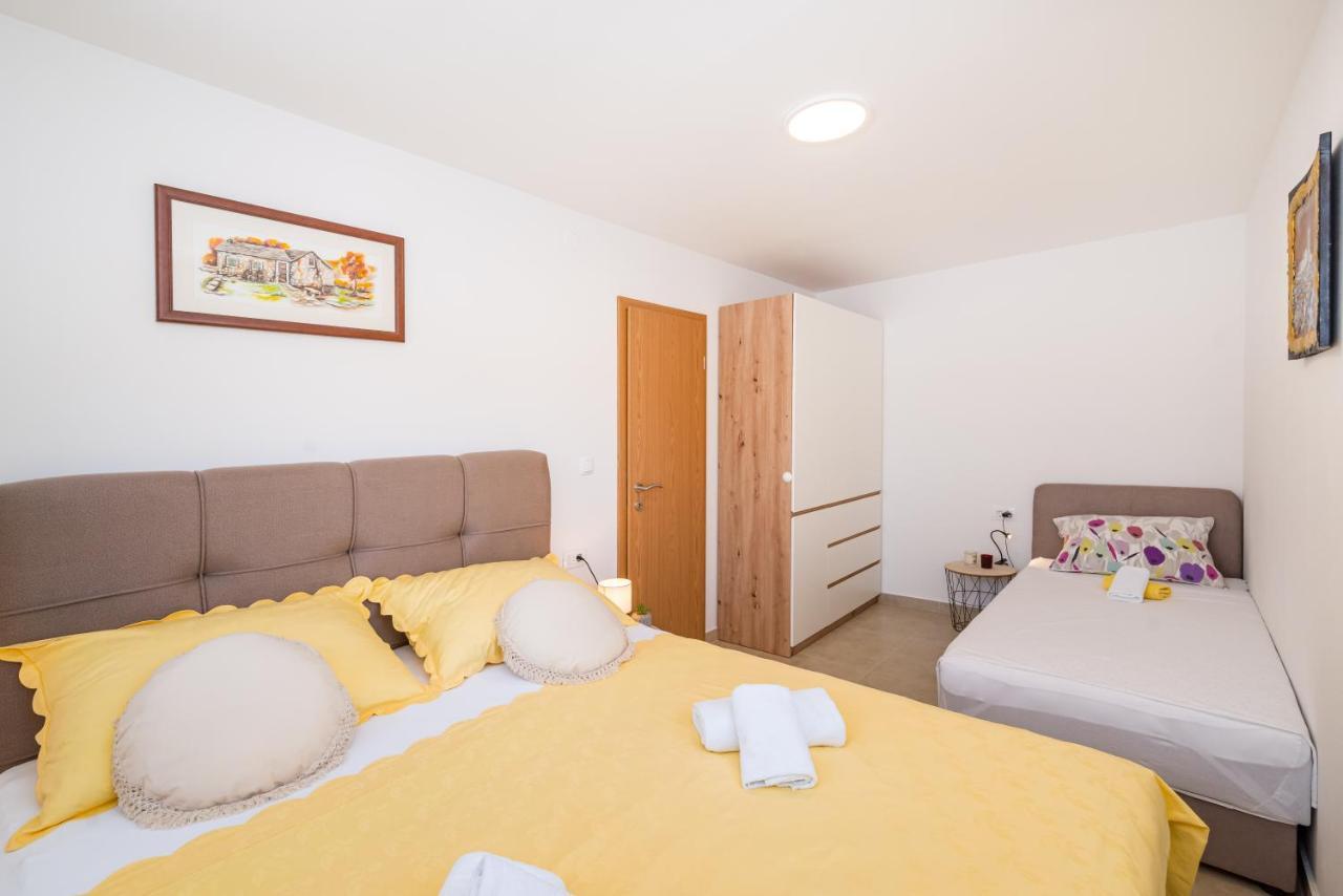 Holiday Home Figurica Novigrad  Exterior photo
